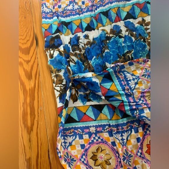 Pearls by Aratta Tunic - Picture 5 of 11